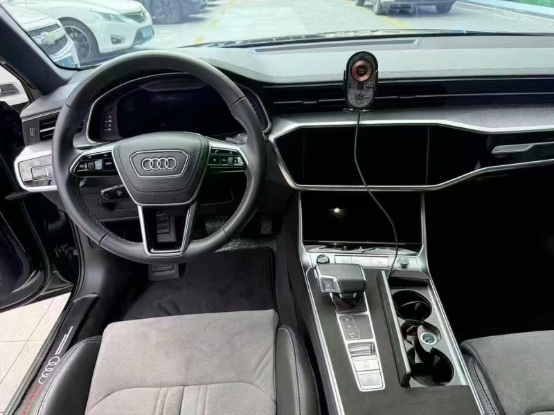 深圳24年奥迪A6L7