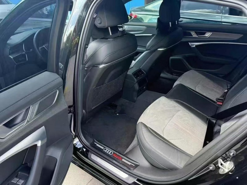 深圳24年奥迪A6L8