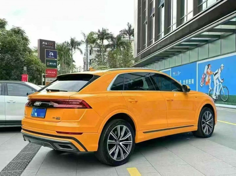 深圳21年奥迪Q88