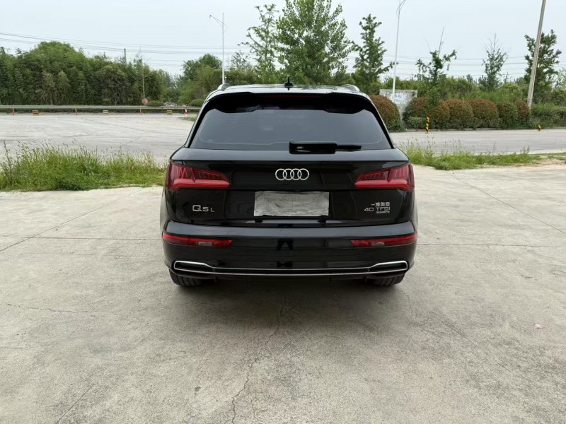徐州18年奥迪Q59