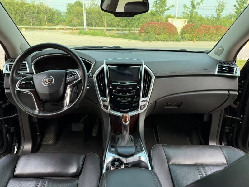 徐州14年凱迪拉克SRX5