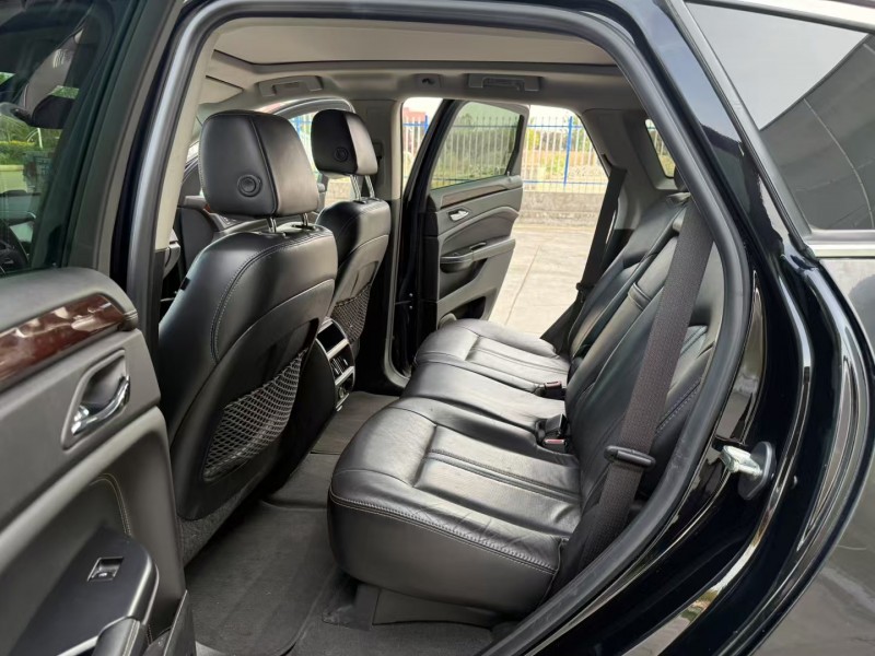 徐州14年凱迪拉克SRX7