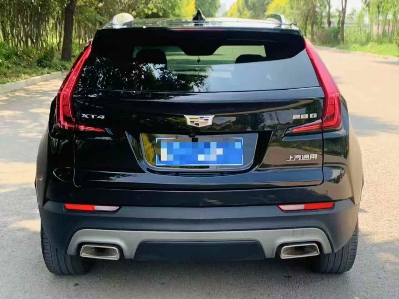 淄博20年凱迪拉克XT49