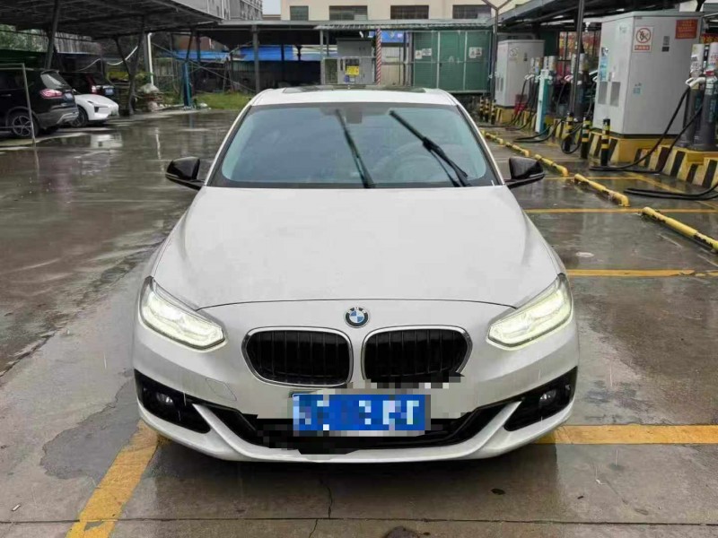 深圳17年宝马1系1