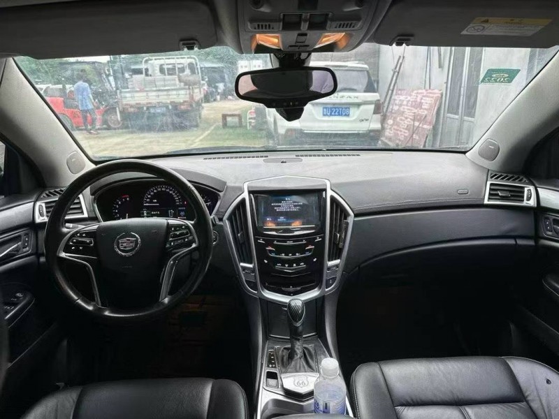 青島16年凱迪拉克SRX6