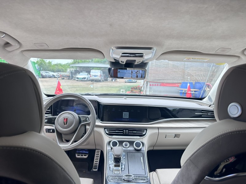 青島22年紅旗H96