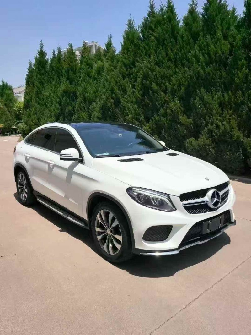 青岛16年奔驰GLE2