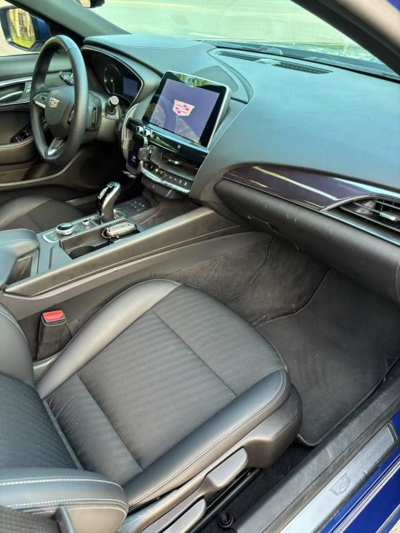 宿遷20年凱迪拉克CT54