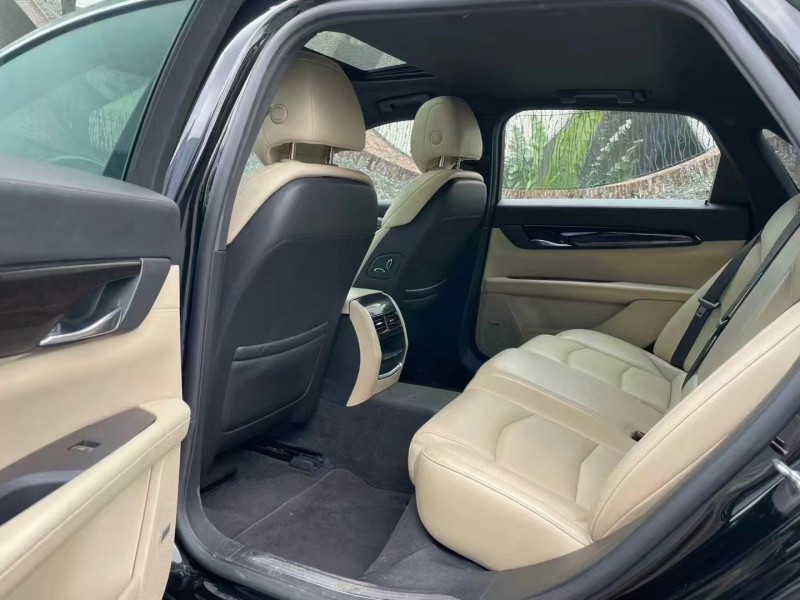 深圳20年凱迪拉克CT66