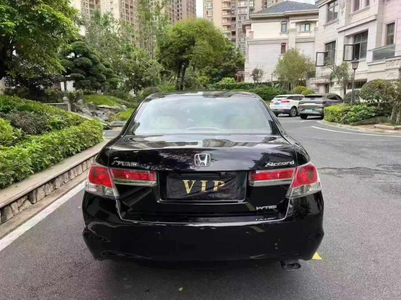 广州12年本田雅阁9