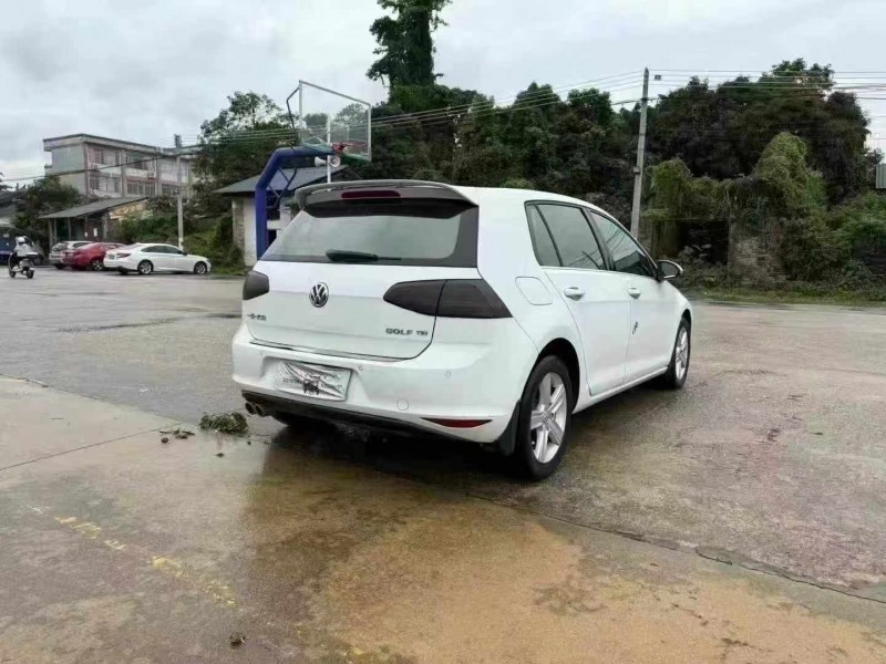 珠海15年大眾高爾夫7