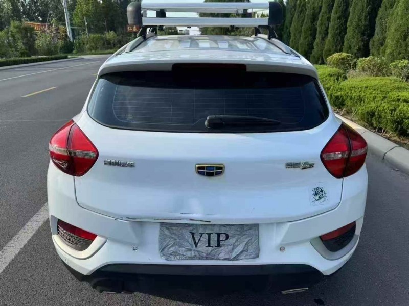 青島16年吉利帝豪9