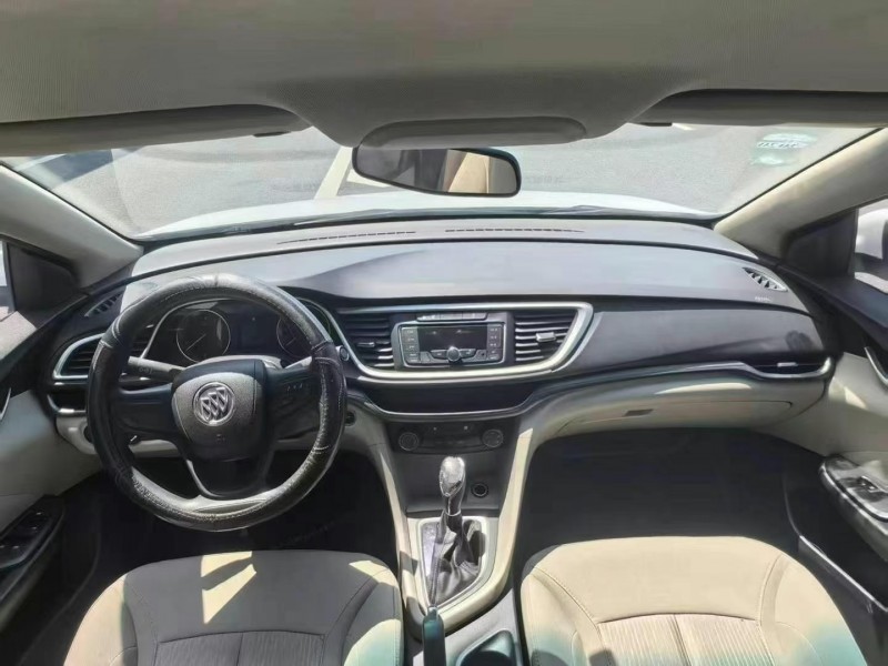 广州16年别克英朗7