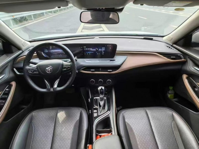 广州21年别克威朗7