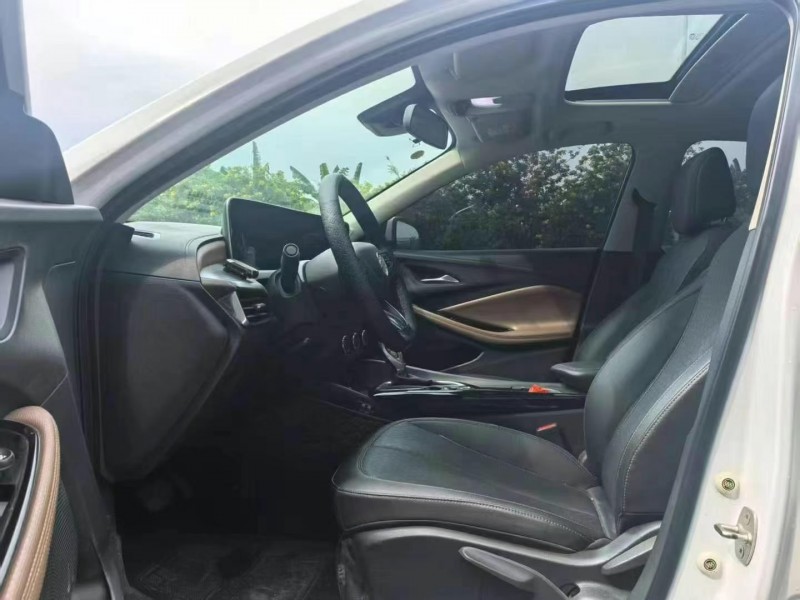 广州21年别克威朗8