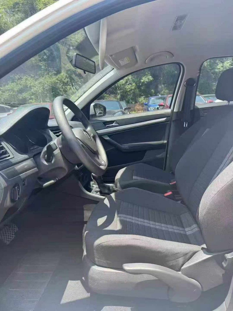 宜昌23年大众朗逸7