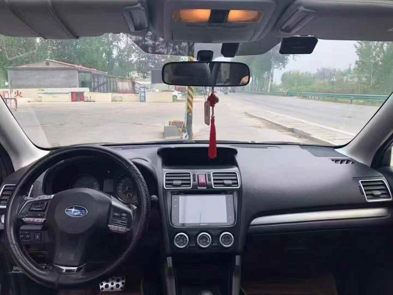 济南16年斯巴鲁森林人4