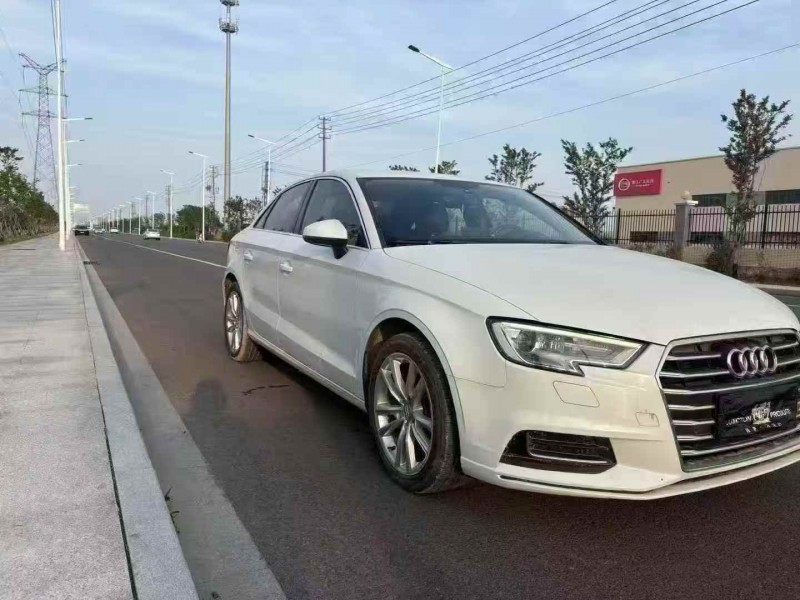 济南19年奥迪A32