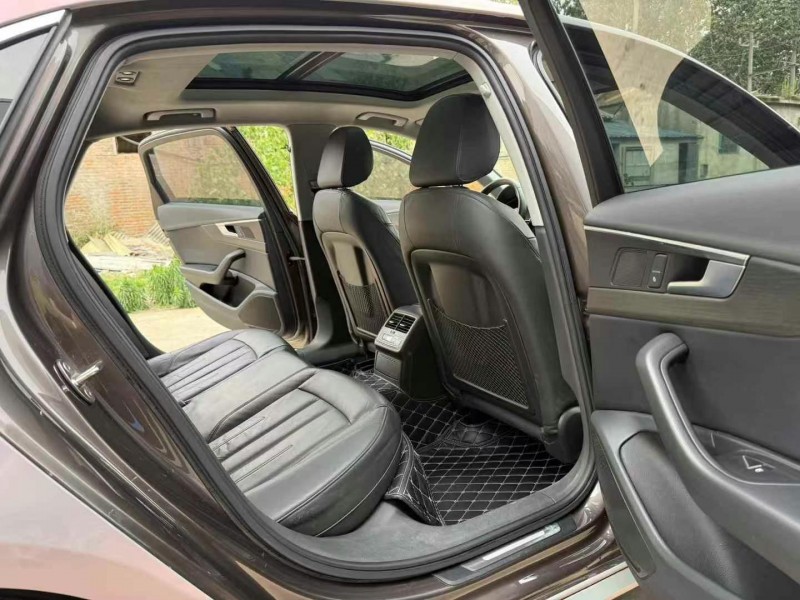 徐州17年奥迪A4L8