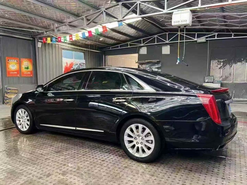 青島16年凱迪拉克XTS7