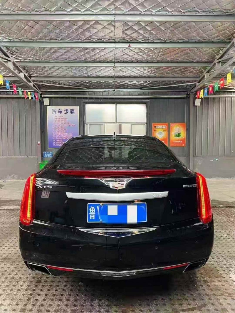 青島16年凱迪拉克XTS9