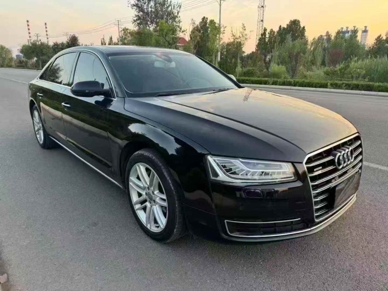 青岛16年奥迪A8L2