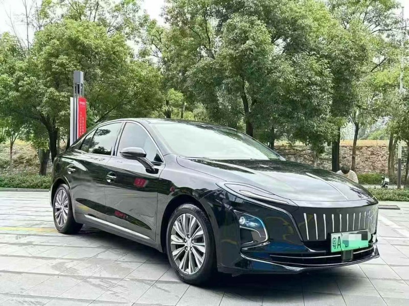 深圳24年紅旗E-QM53