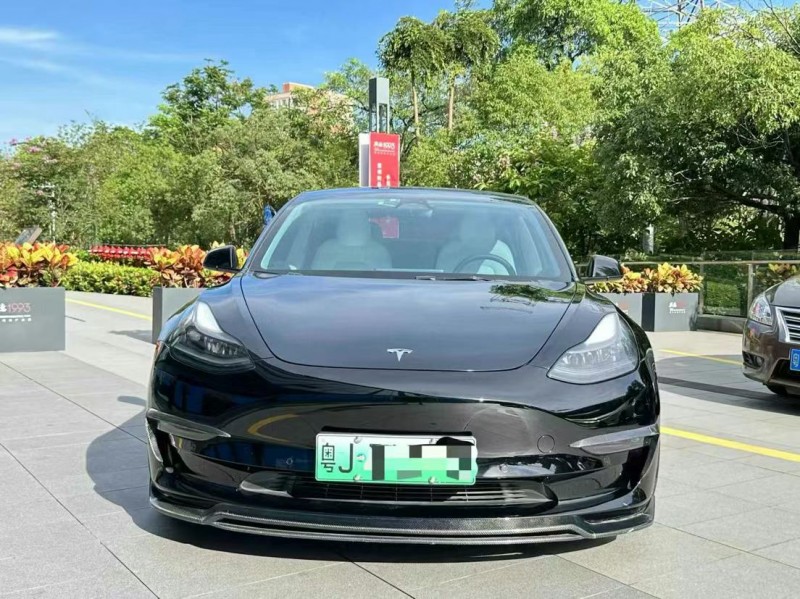 深圳22年特斯拉MODEL 31