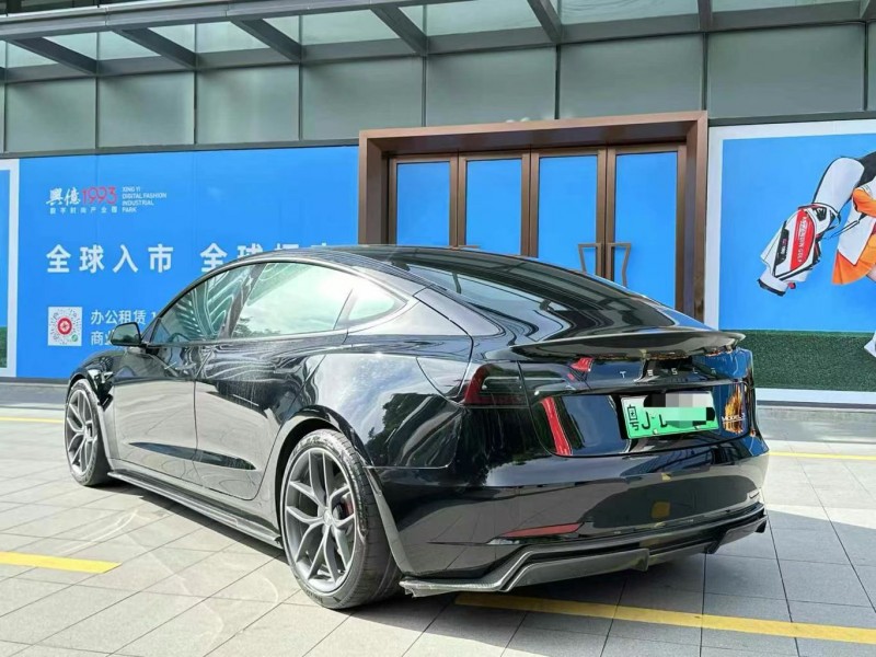 深圳22年特斯拉MODEL 37