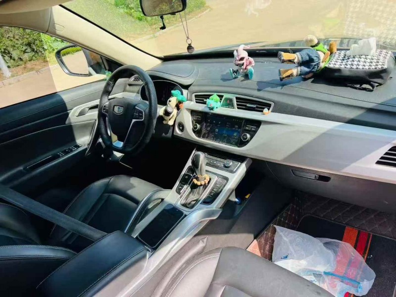 淄博17年吉利博越4