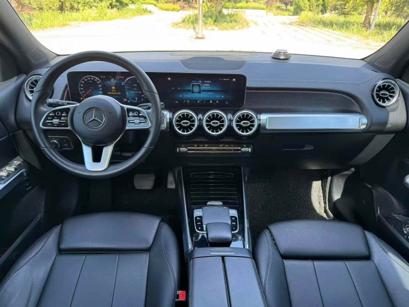 济宁20年奔驰GLB4