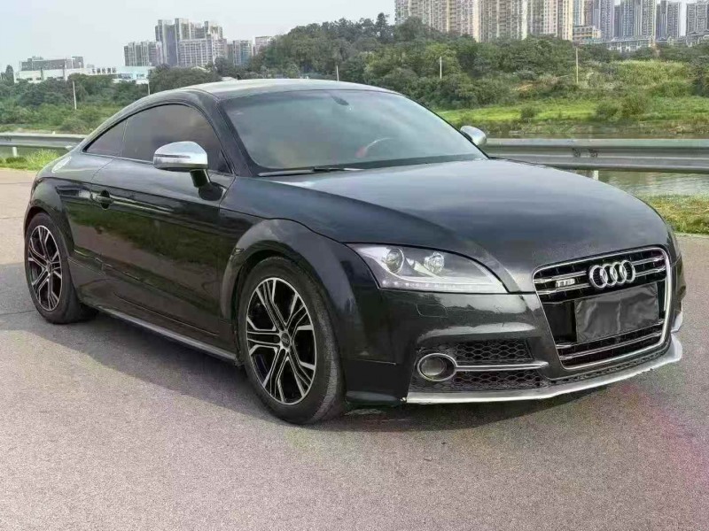 邵阳12年奥迪TTS2