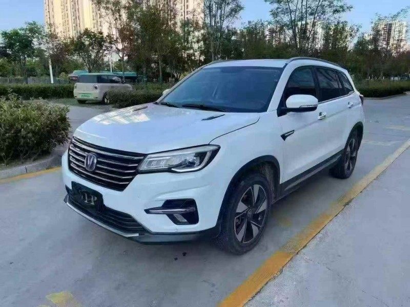 青岛19年长安汽车CS753