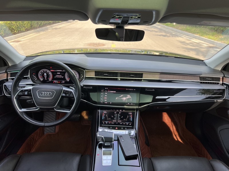 盐城21年奥迪A8L6