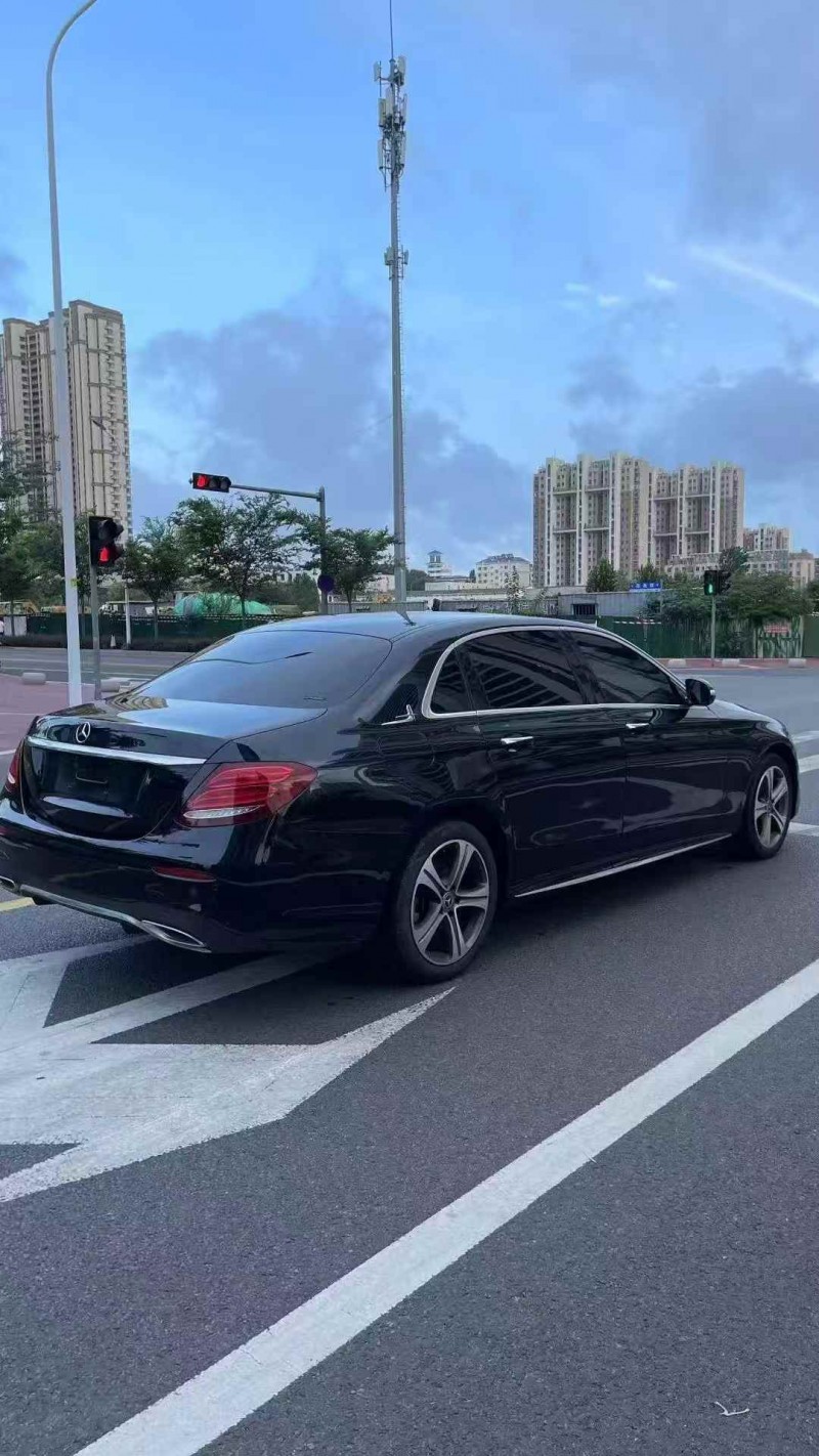 枣庄18年奔驰E8