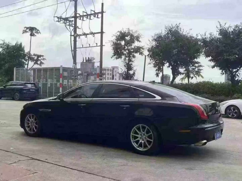 深圳15年捷豹XJL7