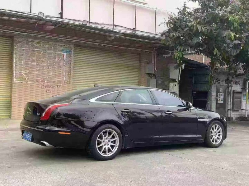 深圳15年捷豹XJL8