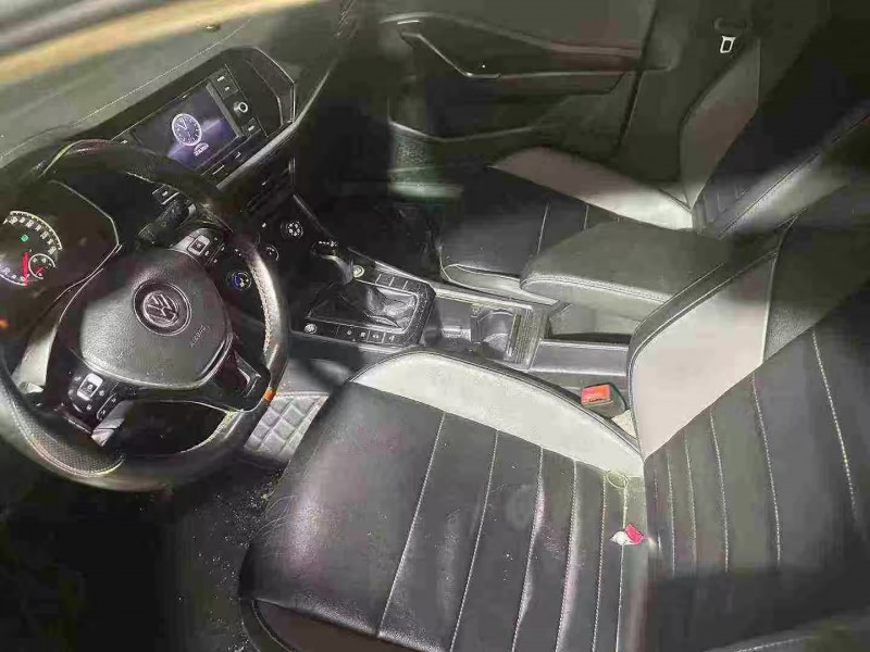 濟南20年大眾速騰4