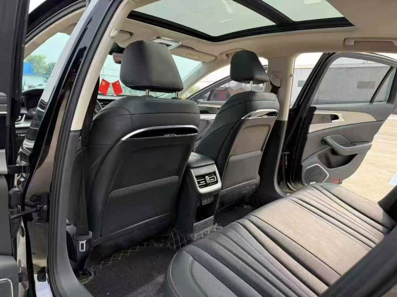 徐州23年紅旗H57