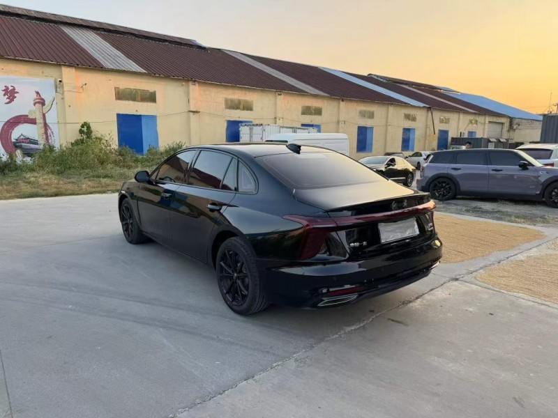 徐州25年紅旗H53