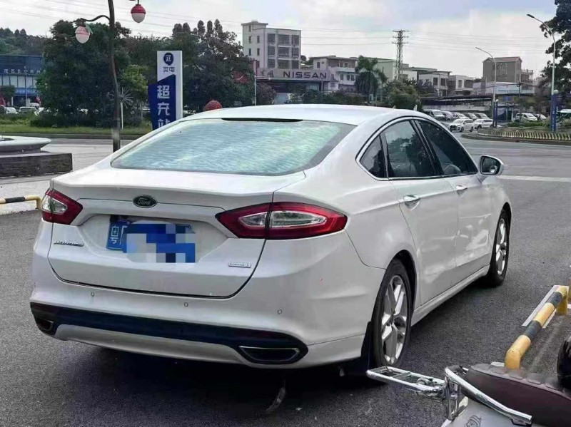 深圳14年福特蒙迪欧8