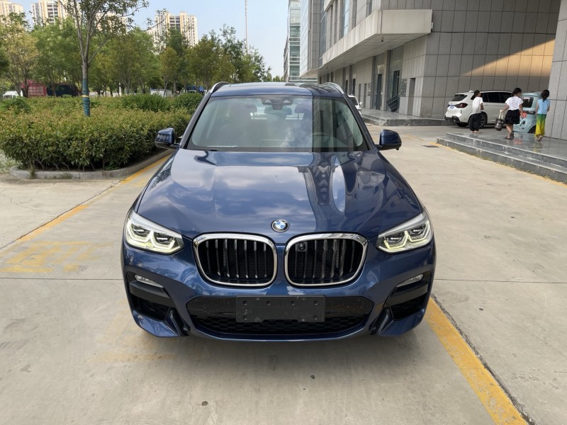 济宁19年宝马X31