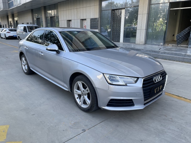 济宁17年奥迪A4L3