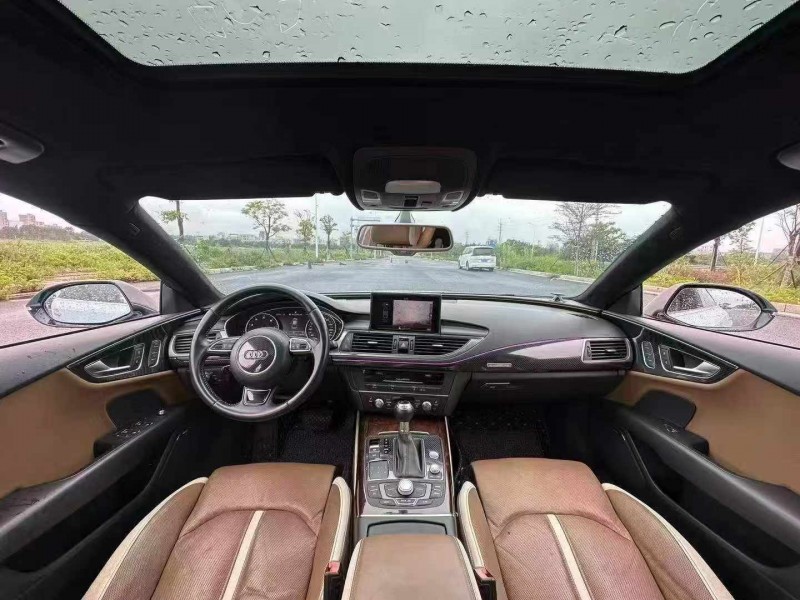 深圳15年奥迪A7L4