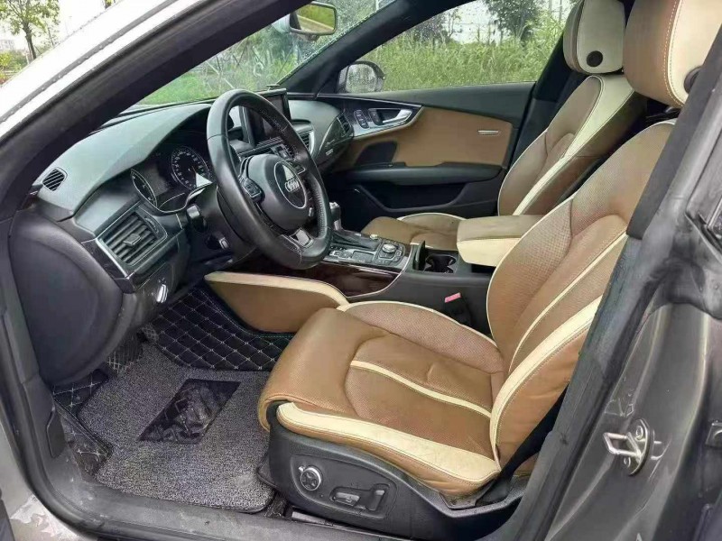 深圳15年奥迪A7L5