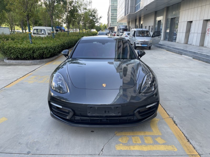 濟寧21年保時捷帕拉梅拉1