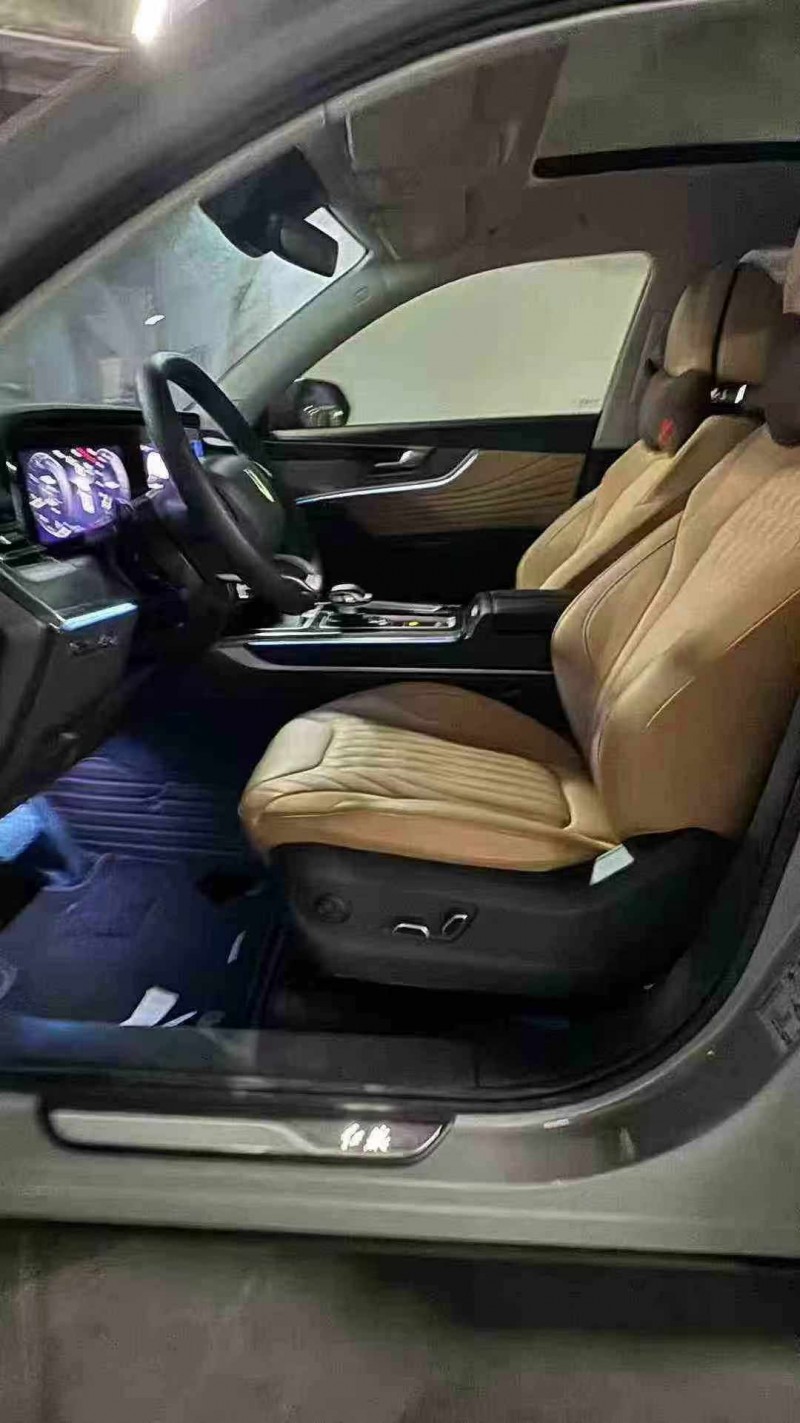 深圳23年紅旗HS55