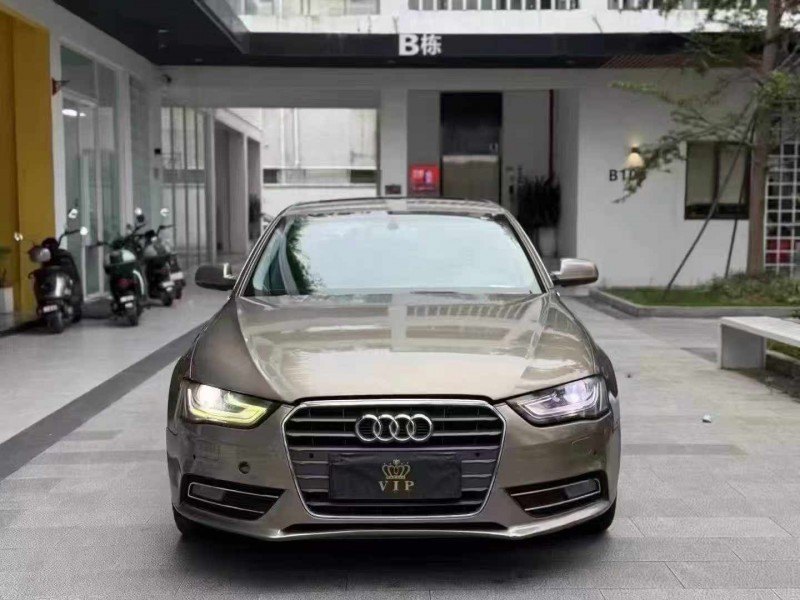 深圳13年奥迪A4L1