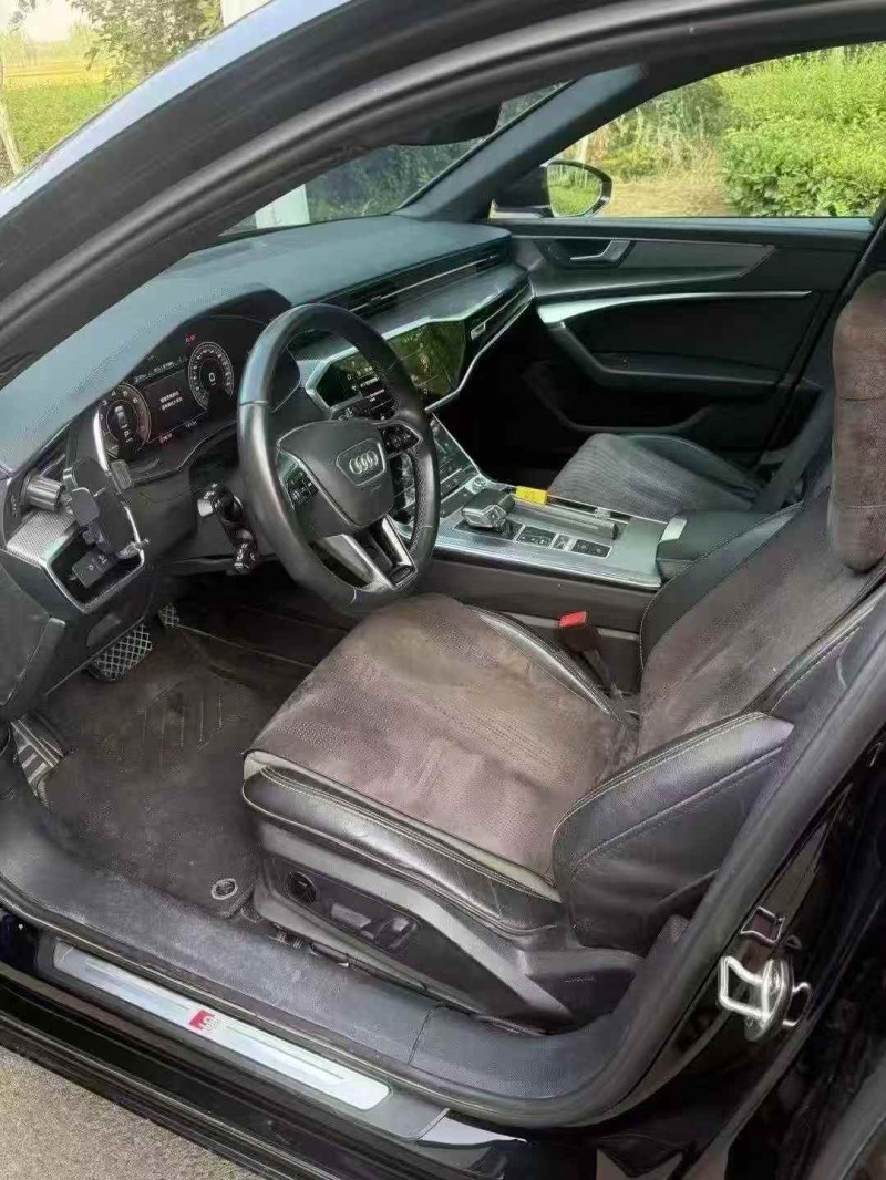 青岛22年奥迪A6L6