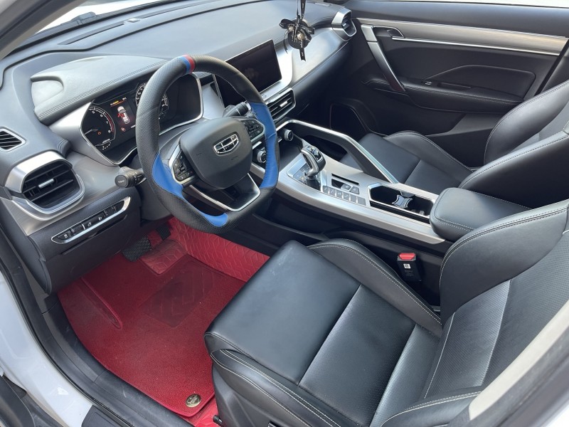 濟寧19年吉利繽越5